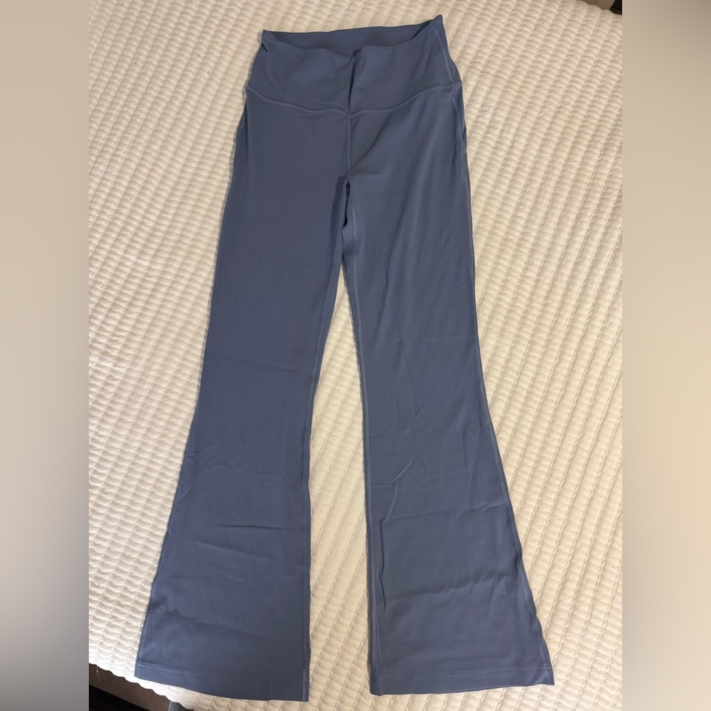 Lululemon Groove Nulu High Rise Flared Pant (regular) size 10